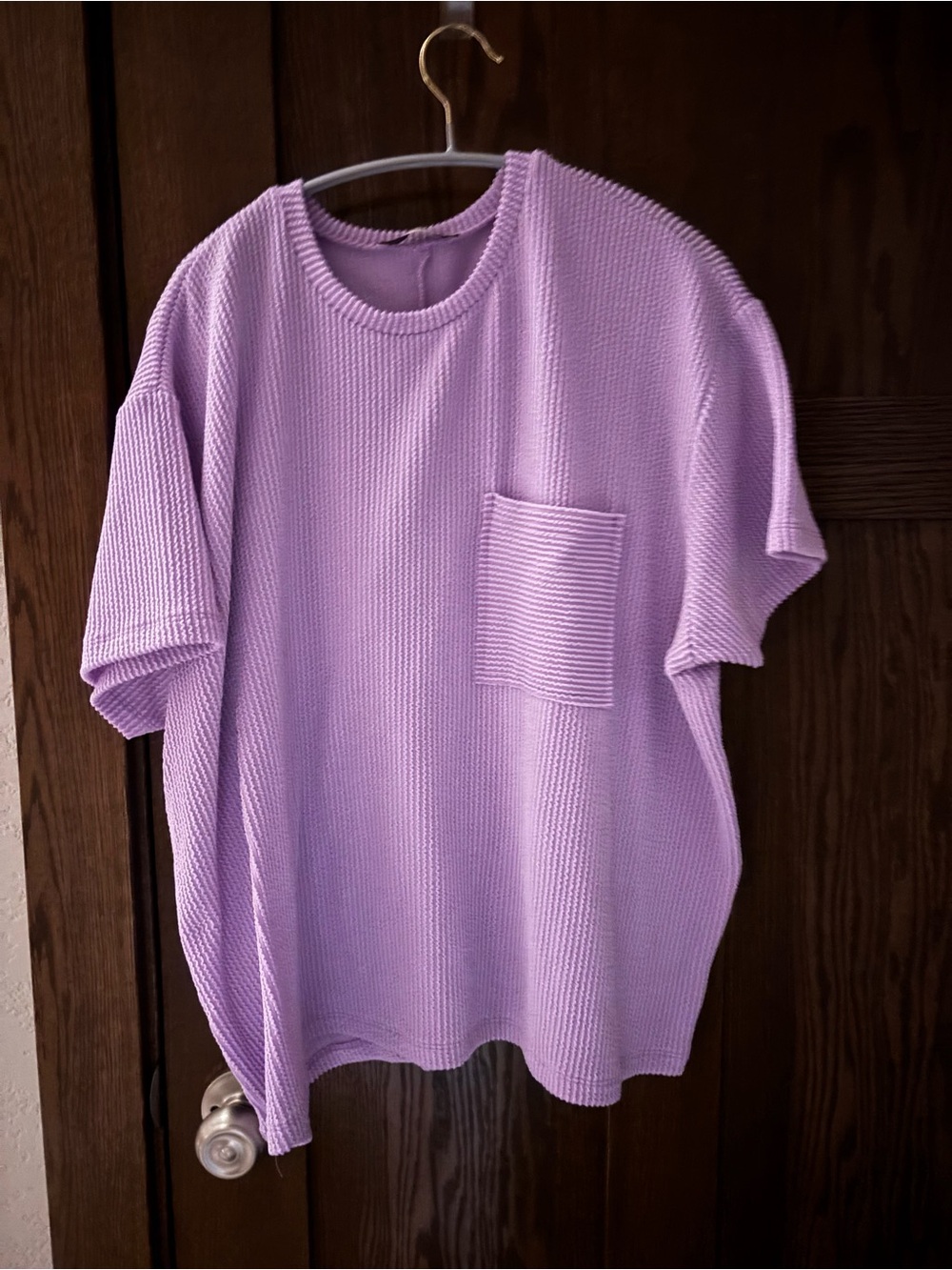 Lilac Ribbed Pocket Tee. Small/Medium.